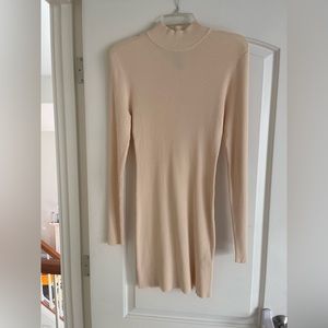 Never worn Forever 21 long sleeve dress